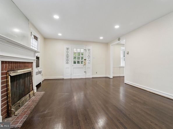 8427 Limekiln Pike, Wyncote PA 19095