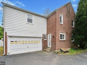 8427 Limekiln Pike, Wyncote PA 19095