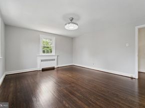 8427 Limekiln Pike, Wyncote PA 19095
