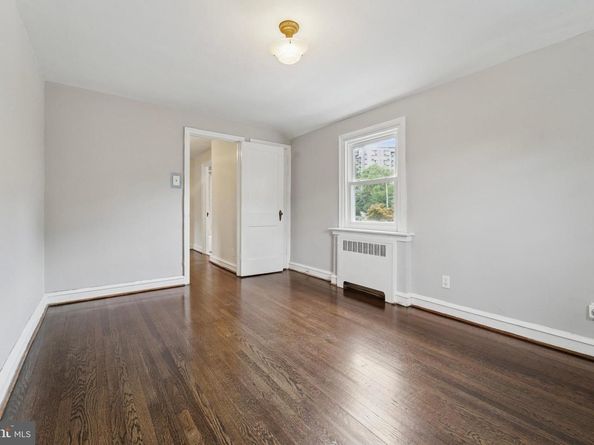 8427 Limekiln Pike, Wyncote PA 19095