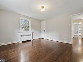 8427 Limekiln Pike, Wyncote PA 19095