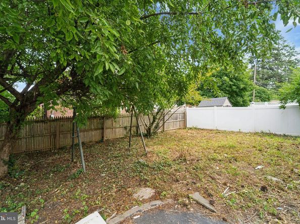 8427 Limekiln Pike, Wyncote PA 19095