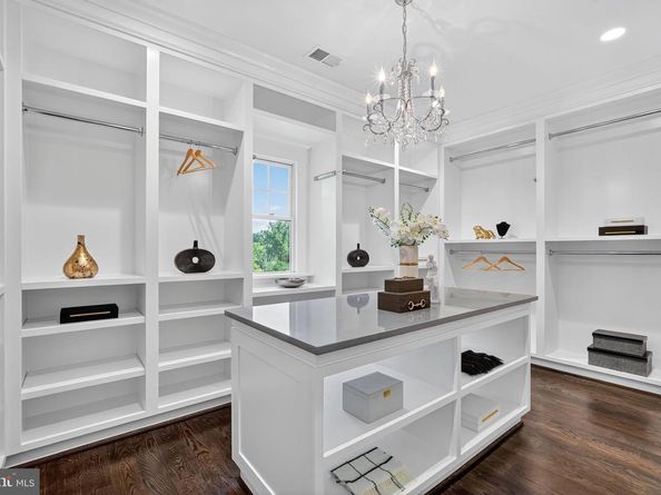 3400 Military Road, Arlington VA 22207