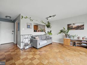 2501 Calvert Street NW 811, Washington DC 20008