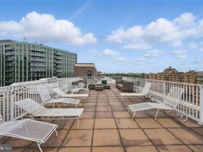 2501 Calvert Street NW 811, Washington DC 20008