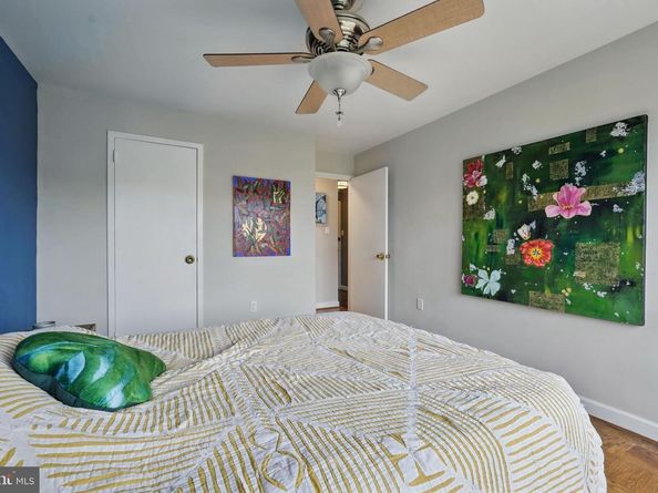 2501 Calvert Street NW 811, Washington DC 20008