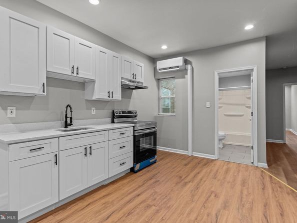 926 E Tioga Street, Philadelphia PA 19134