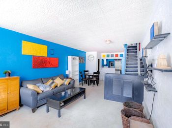 2541 S Beulah Street