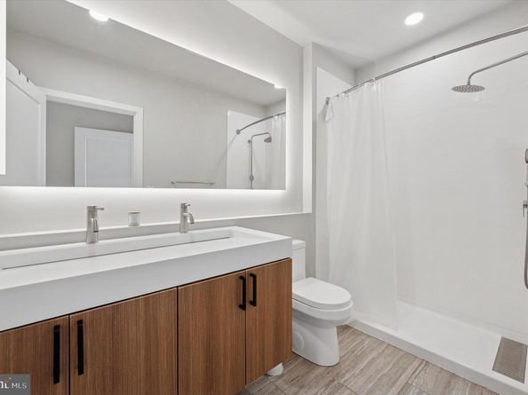 3024 N American Street, Philadelphia PA 19133