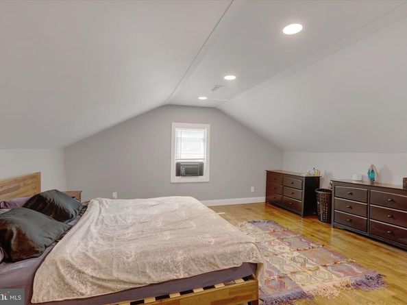 331 N Lafayette Avenue, Morrisville PA 19067