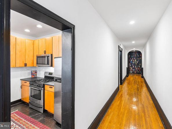 1033 Spruce Street 200, Philadelphia PA 19107