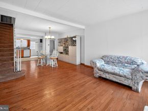 1204 Moore Street, Philadelphia PA 19148