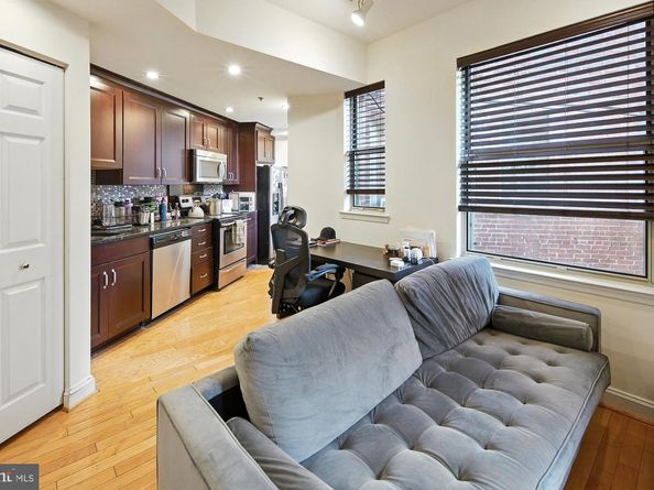 1621 T Street NW 207, Washington DC 20009
