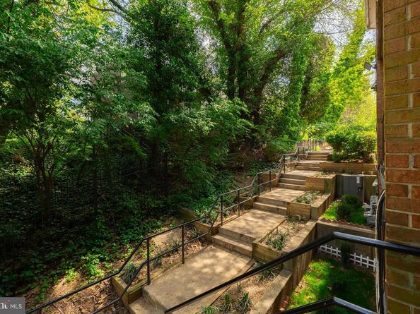 2656 Bowen Road SE 101, Washington DC 20020