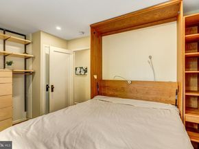 3237 Ravensworth Place, Alexandria VA 22302