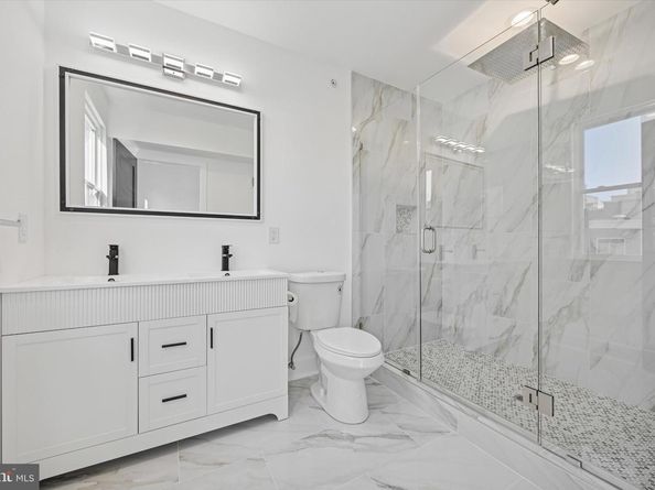 719 Mercy Street, Philadelphia PA 19148