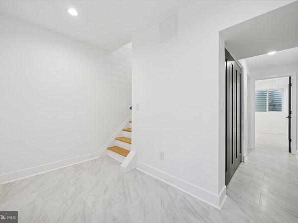 719 Mercy Street, Philadelphia PA 19148