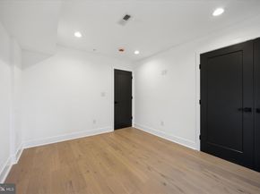 719 Mercy Street, Philadelphia PA 19148
