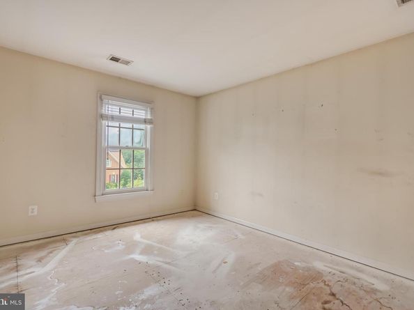 12111 Walnut Branch Road, Reston VA 20194