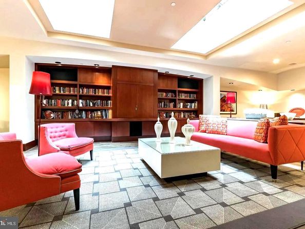 1600 Arch Street 1809, Philadelphia PA 19103