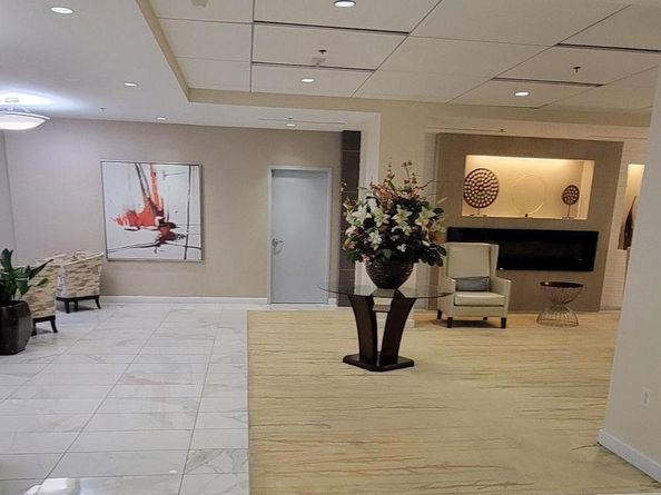 5101 River Road 1502, Bethesda MD 20816