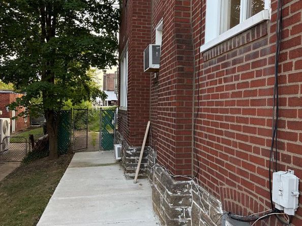 1920 Hartel Avenue, Philadelphia PA 19111