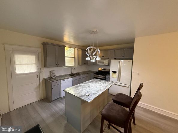 1920 Hartel Avenue, Philadelphia PA 19111