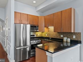 902 T Street NW A, Washington DC 20001