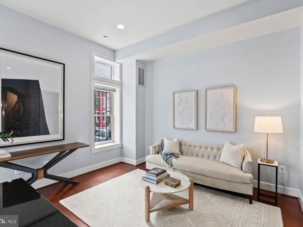 902 T Street NW A, Washington DC 20001