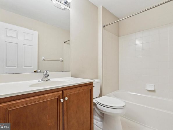 2303 Dorchester Street W, Furlong PA 18925