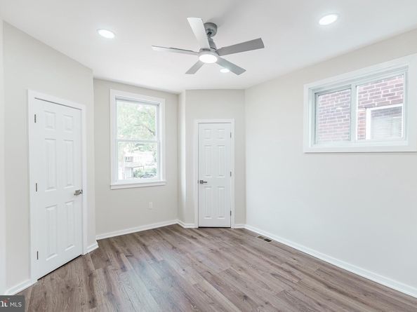 6545 Cutler St, Philadelphia PA 19126