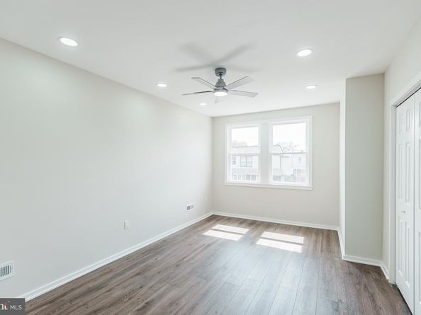 6545 Cutler St, Philadelphia PA 19126