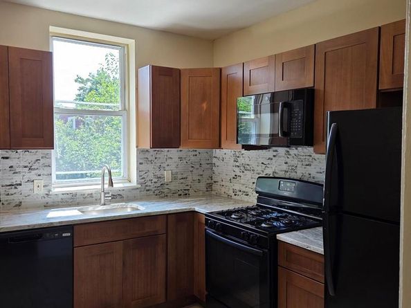 5456 Spruce Street, Philadelphia PA 19139