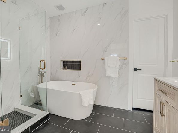 5110 9TH Street NW, Washington DC 20011