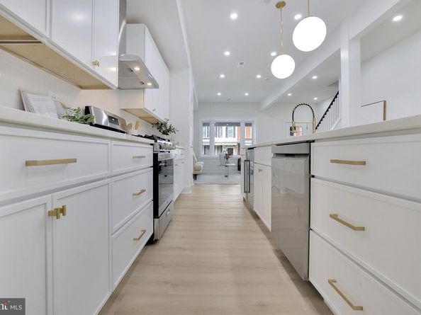 746 Newton Place NW, Washington DC 20010