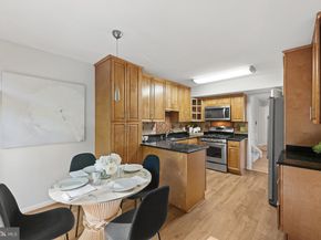 8044 Inverness Ridge Road, Potomac MD 20854