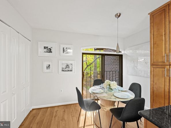 8044 Inverness Ridge Road, Potomac MD 20854