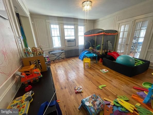 1106 E Haines Street, Philadelphia PA 19138