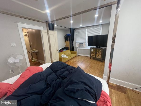 1106 E Haines Street, Philadelphia PA 19138