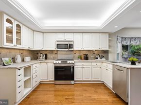 8907 Glade Hill Road, Fairfax VA 22031