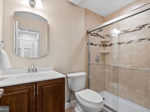 8907 Glade Hill Road, Fairfax VA 22031
