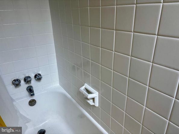 3318 Almond Street, Philadelphia PA 19134