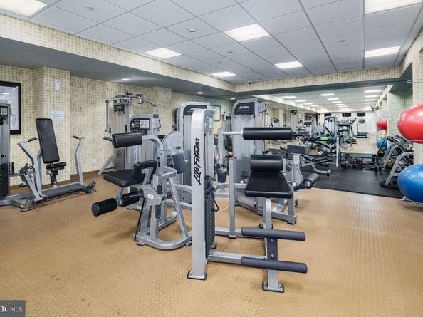 2601 Pennsylvania Avenue 901, Philadelphia PA 19130