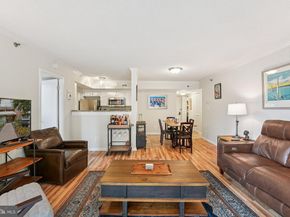 1024 N Utah Street 524, Arlington VA 22201