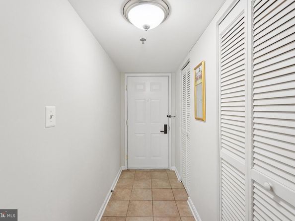1024 N Utah Street 524, Arlington VA 22201