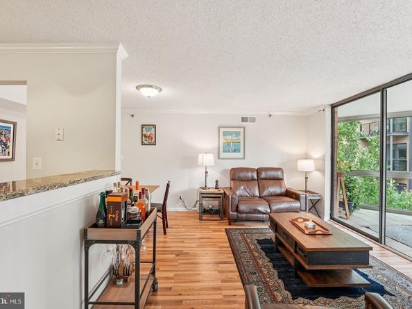 1024 N Utah Street 524, Arlington VA 22201