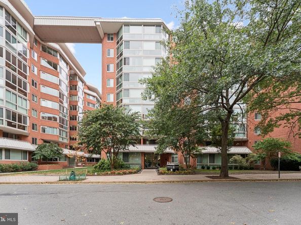 1024 N Utah Street 524, Arlington VA 22201