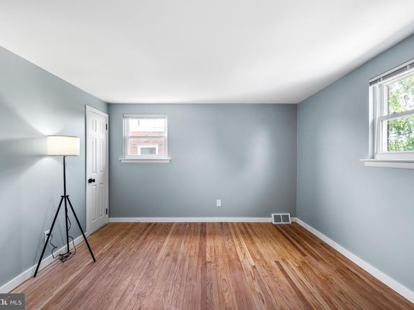 2713 Clayton Street, Philadelphia PA 19152