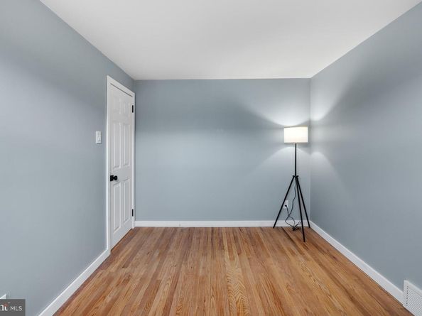 2713 Clayton Street, Philadelphia PA 19152