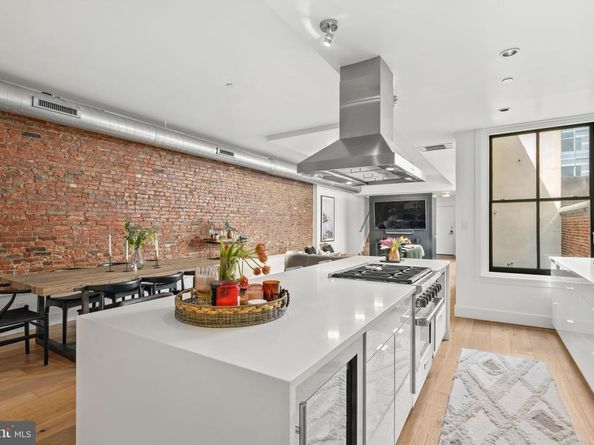 1606 Chestnut Street 4, Philadelphia PA 19103